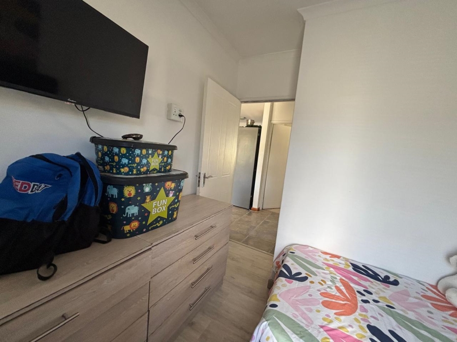 To Let 2 Bedroom Property for Rent in Stellendale Western Cape